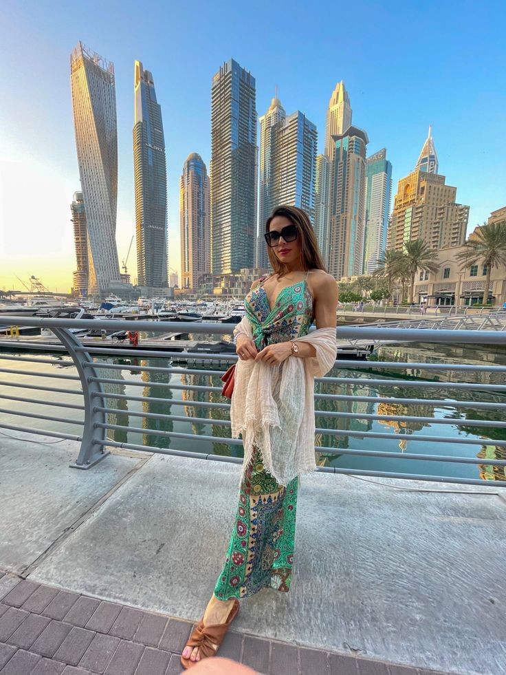 Explore Dubai with a Travel Companion